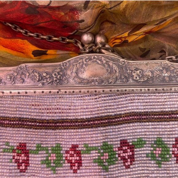 1920's silver plated beaded purse, butterfly beaded - Picture 4 of 6